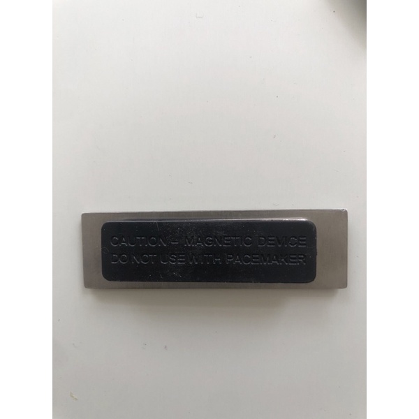 Bảng tên nhân viên nam châm cài áo chất liệu inox - keo thủy tinh trong suốt- Hình thật - BCA