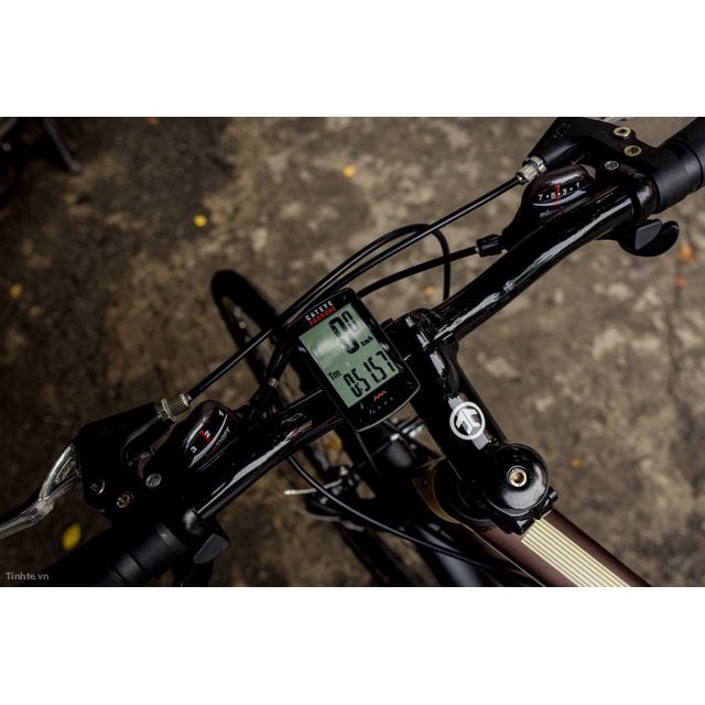 Đồng hồ đo tốc độ xe đạp không dây Cateye Padrone+ CC-PA110w (có đèn nền)