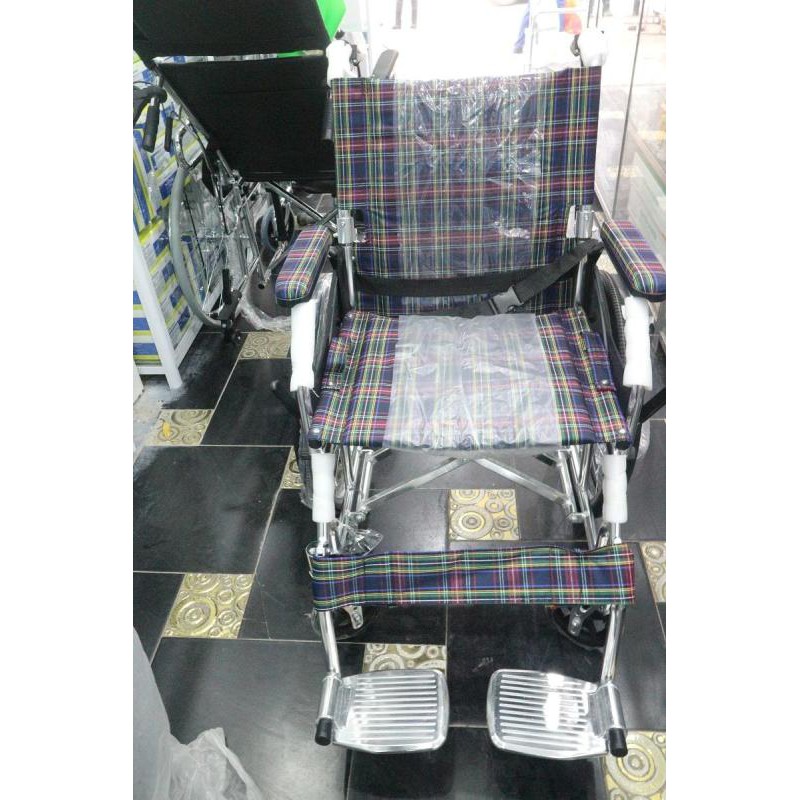 Xe Lăn Hợp Kim Nhôm Cao Cấp LUCASS X63 X63L