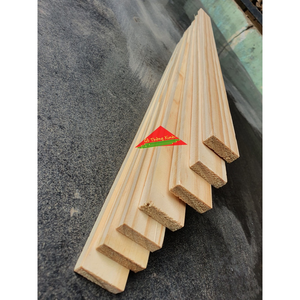 Thanh gỗ thông dày 1cm,rộng 3cm,dài 60cm dùng làm nẹp chỉ, làm thùng gỗ decord, đóng chuồng thú cưng, DIY