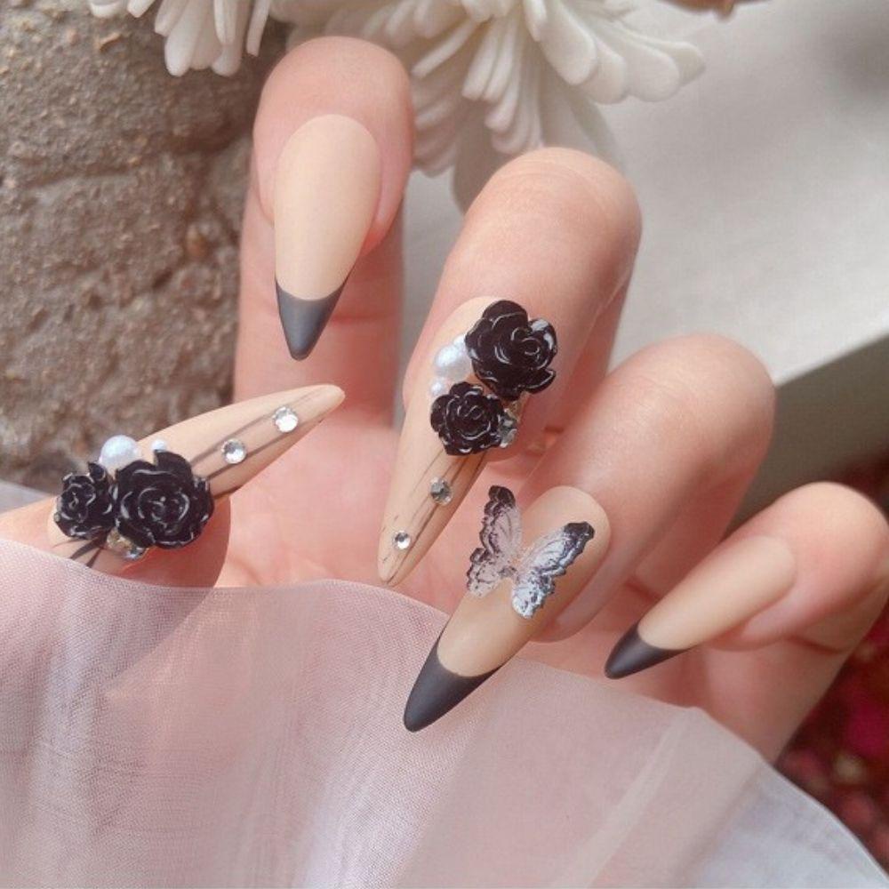 Hình Dán Trang Trí Móng Tay Họa Tiết Bướm 3D Màu Trắng Đen Đẹp Mắt