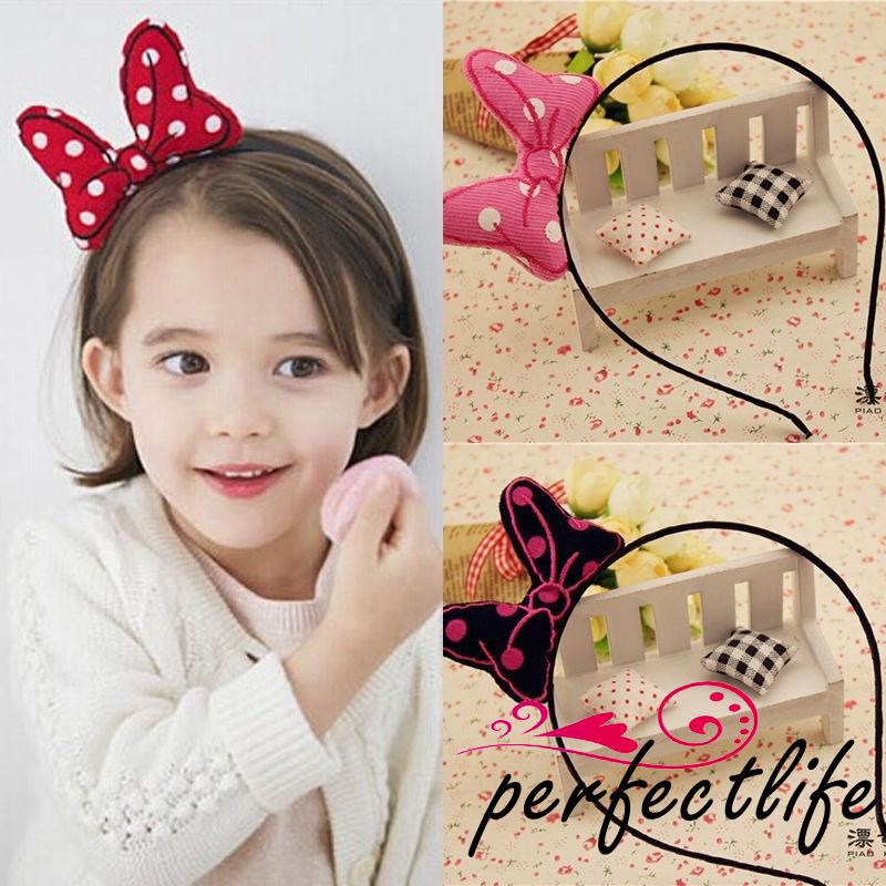 Cài tóc dễ thương cho bé gái