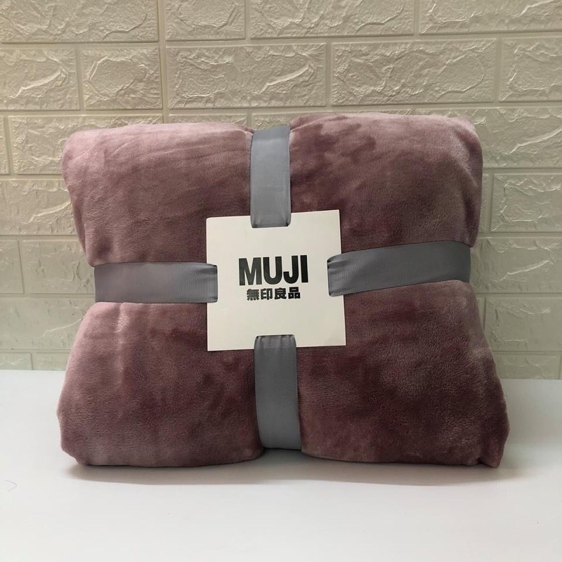 Chăn lông tuyết Muji Blanket 2 mặt