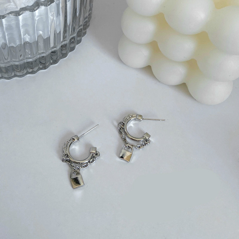 Bông Tai Hình Ổ Khóa Thời Trang Cho Nữ