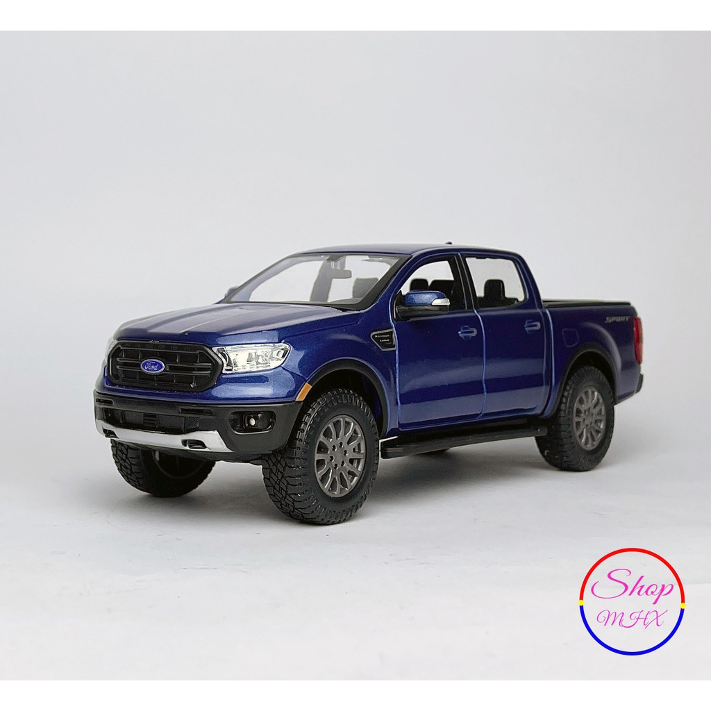 Xe mô hình bán tải Ford Ranger 2019 tỉ lệ 1:27 hãng Maisto Tặng kèm bộ biển số