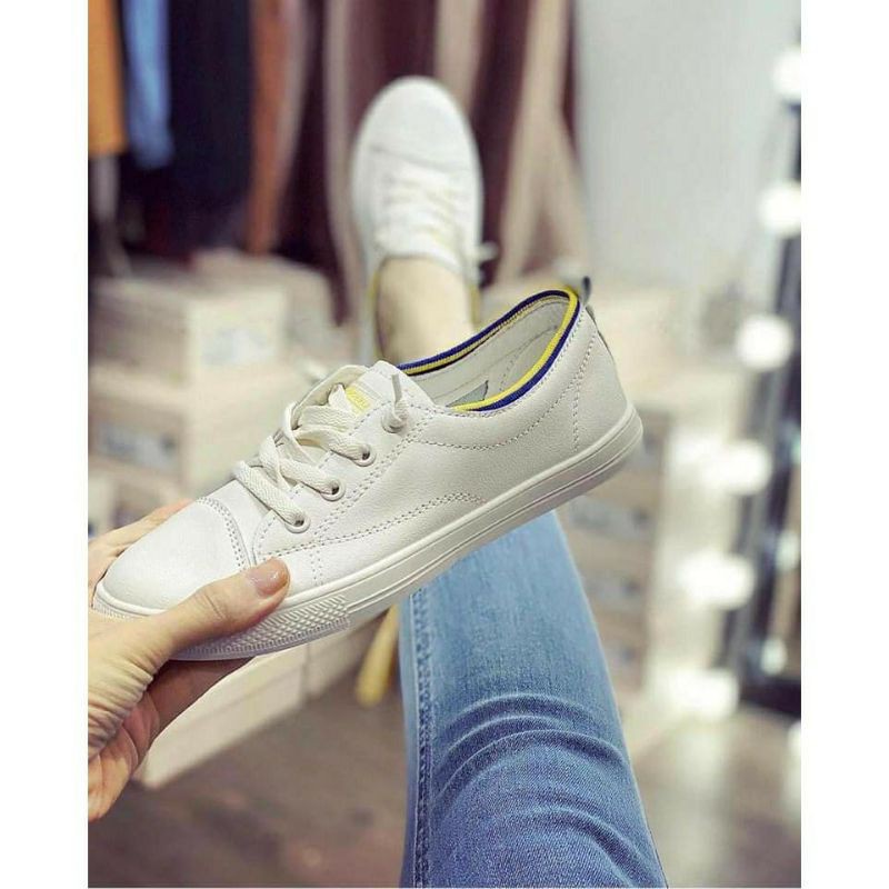 Giày Thể Thao Nữ Basic Phối Viền Chun Hot Trend 2021 (H13)