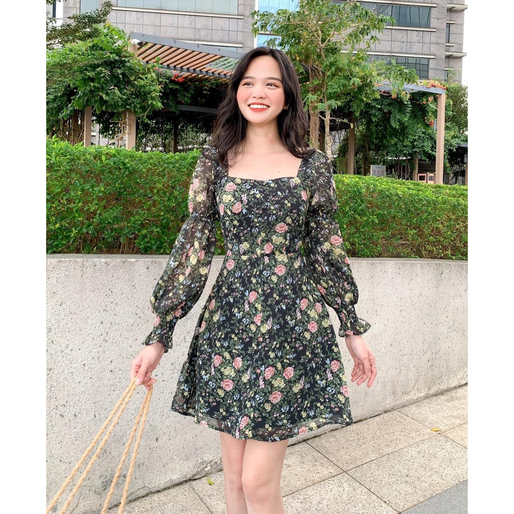 Đầm Kayla - Đầm tay dài cổ vuông vintage