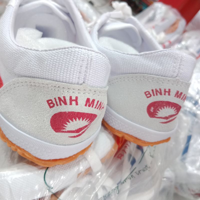 Giày Thể Dục Học Sinh | Giày Bình Minh Sọc Xanh Sọc Đỏ