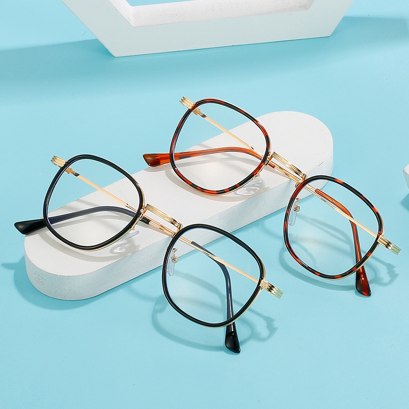 Mắt Kính Chống Bức Xạ Và Ánh Sáng Xanh Dành Cho Nam Và Nữ