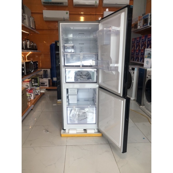 Tủ Lạnh Samsung 276 lít Ngăn Đá Dưới Cấp Đông Mềm model RB27N4190BU
