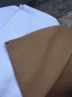 Vải linen bột màu cafe sữa.