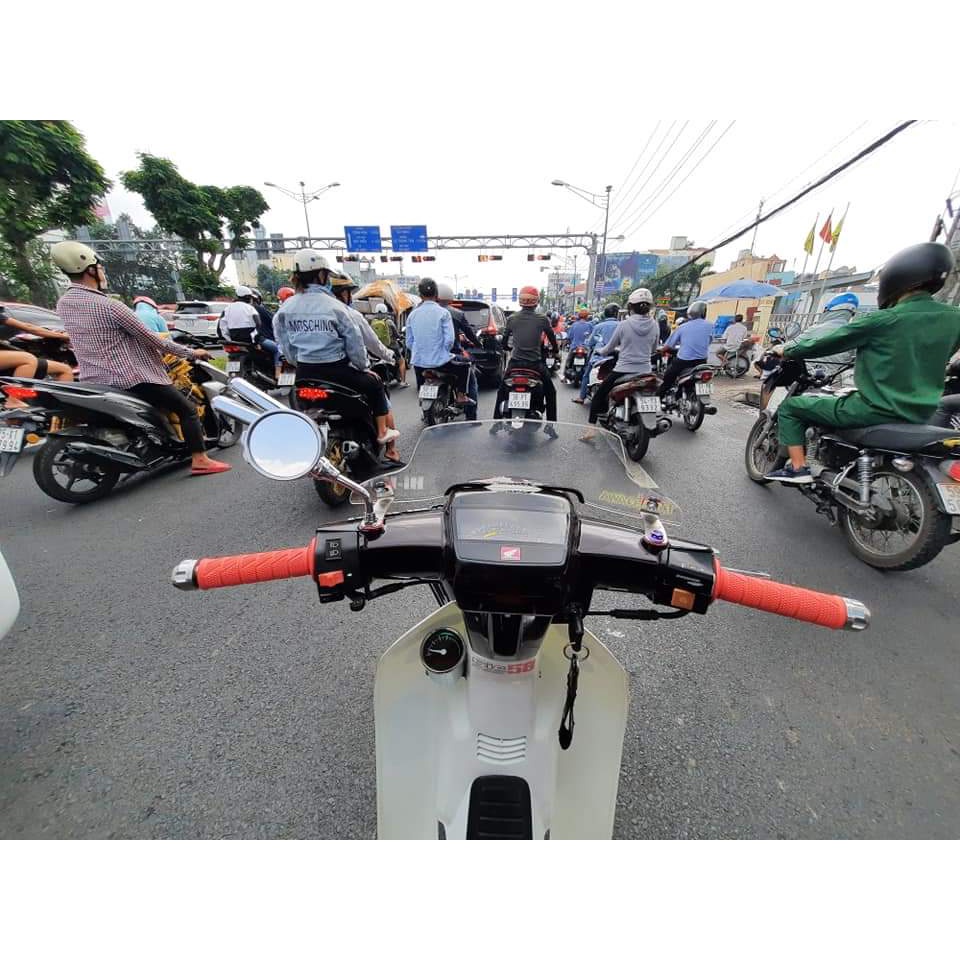 #15 Kính chắn gió xe Honda Dream EX5