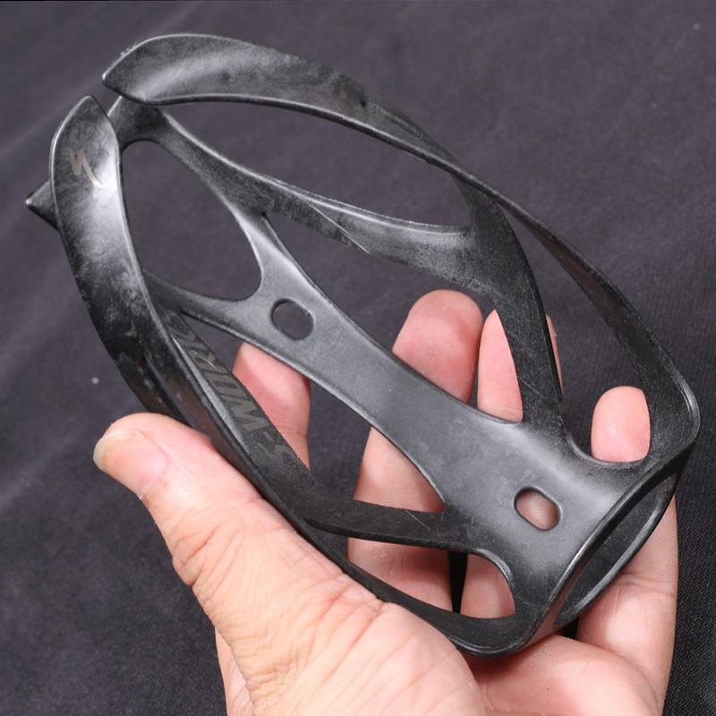 Giá Đỡ Bình Nước 24g Bằng Sợi Carbon Cho Xe Đạp