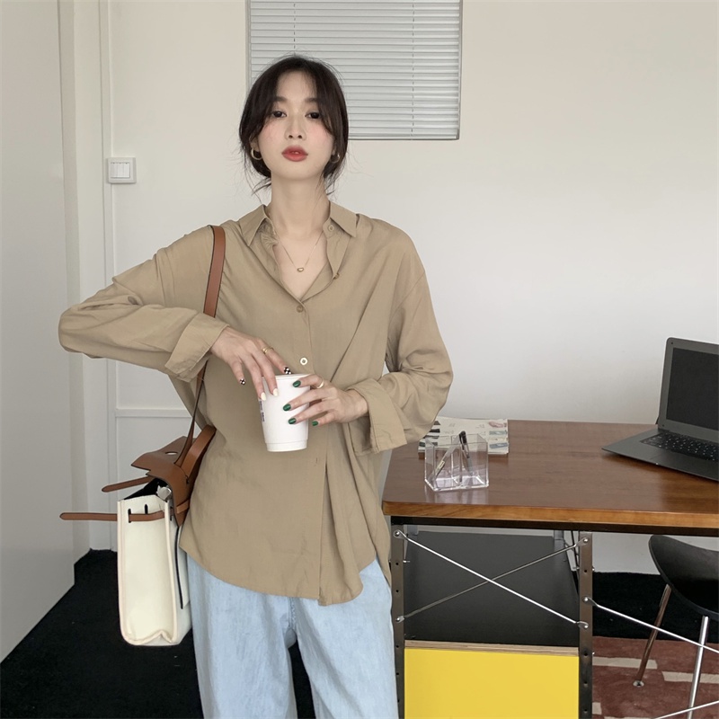 Áo Sơ Mi Tay Dài Dáng Rộng Màu Trơn Phối Nút Phong Cách Thời Trang Hàn Quốc Có 5 Màu Lựa Chọn | BigBuy360 - bigbuy360.vn