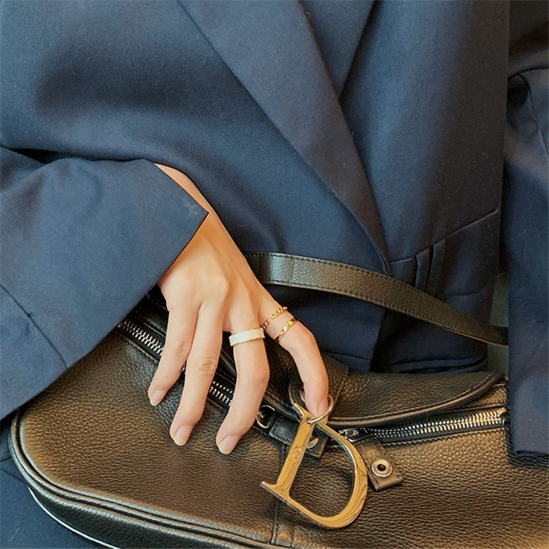 Nhẫn đeo tay thiết kế đơn giản thời trang sang trọng cho nữ