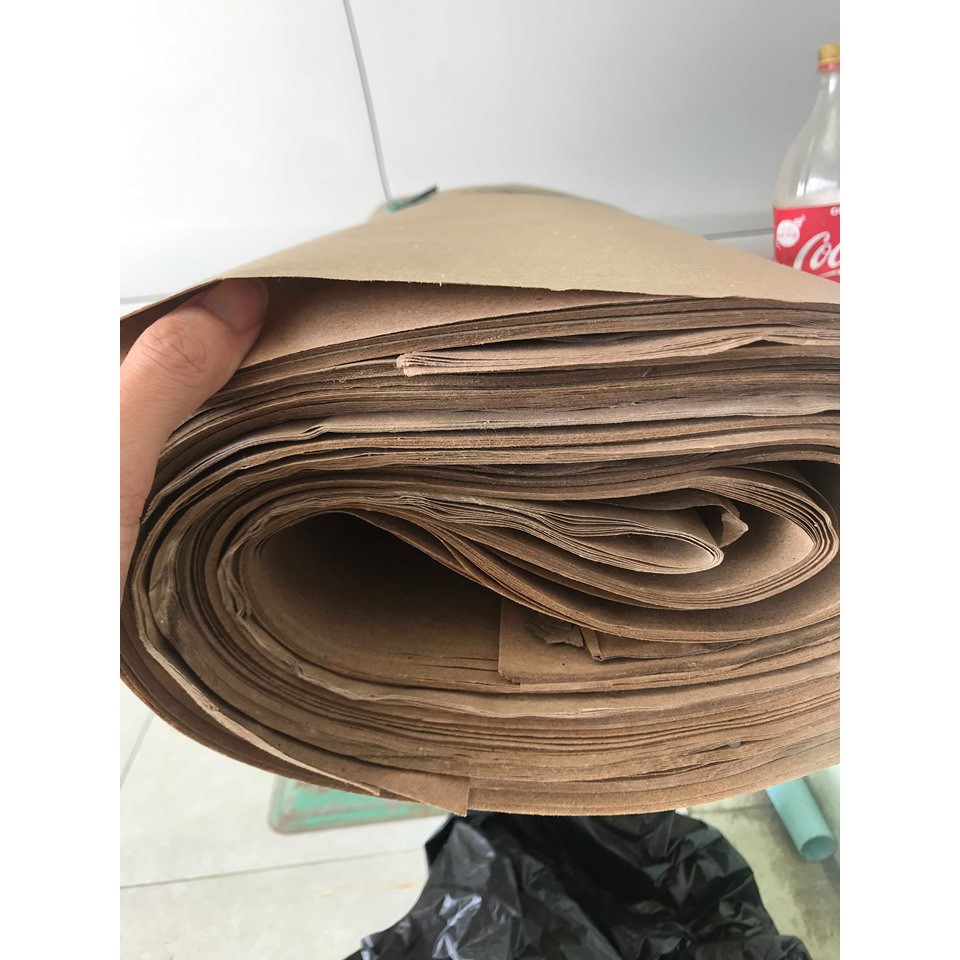 bán sỉ 1 kg giấy xi măng kraft hay giấy gói hàng cắt ra tương đương 28  tờ khổ 60 cm x 40 cm giá chỉ 20.000 d