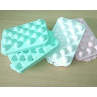 Khuôn làm đá Mochi/làm thạch rau câu /thạch  trái cây bi tròn 18 viên  20 Viên