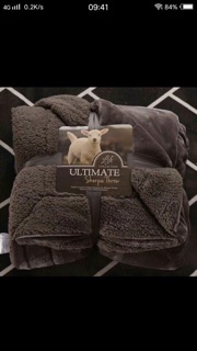 Chăn lông cừu 1 màu Ultimate