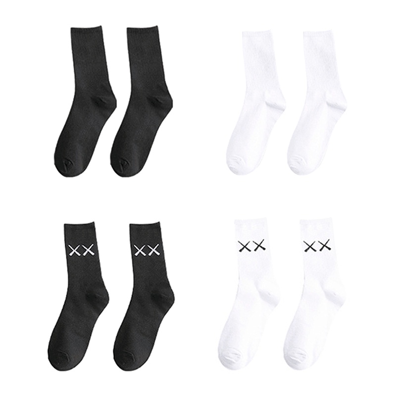 Women's Street Socks Polyester Cotton Long Tube Wild Sports Breathable Socks Black And White JP2