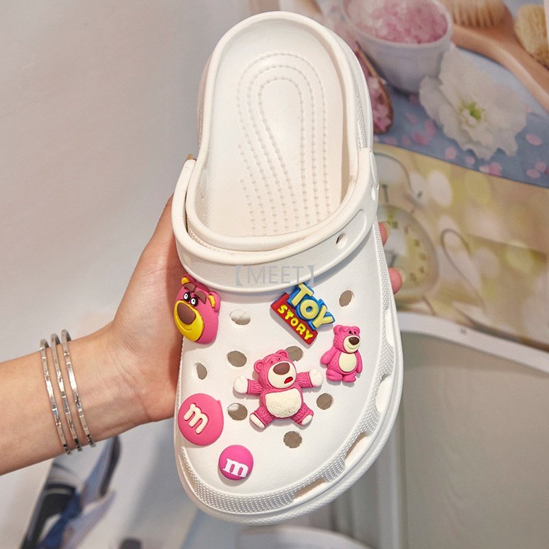 [MEET] Phụ Kiện Khóa Cài Giày Crocs DIY Hình Gấu Dâu Tây Hoạt Hình Trang Trí Hoa