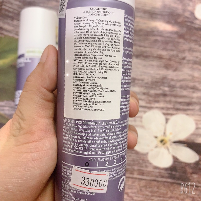 Xịt siêu mịn tạo độ bóng lâu dài Goldwell Just Smooth Diamond Gloss 150ml