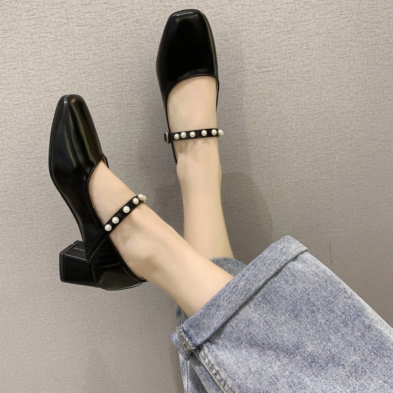 Giày da cao gót đính ngọc nhẹ nhàng nữ tính