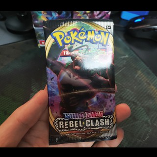 1 Pack Bài Pokemon TCG Sword & Shield Rebel Clash