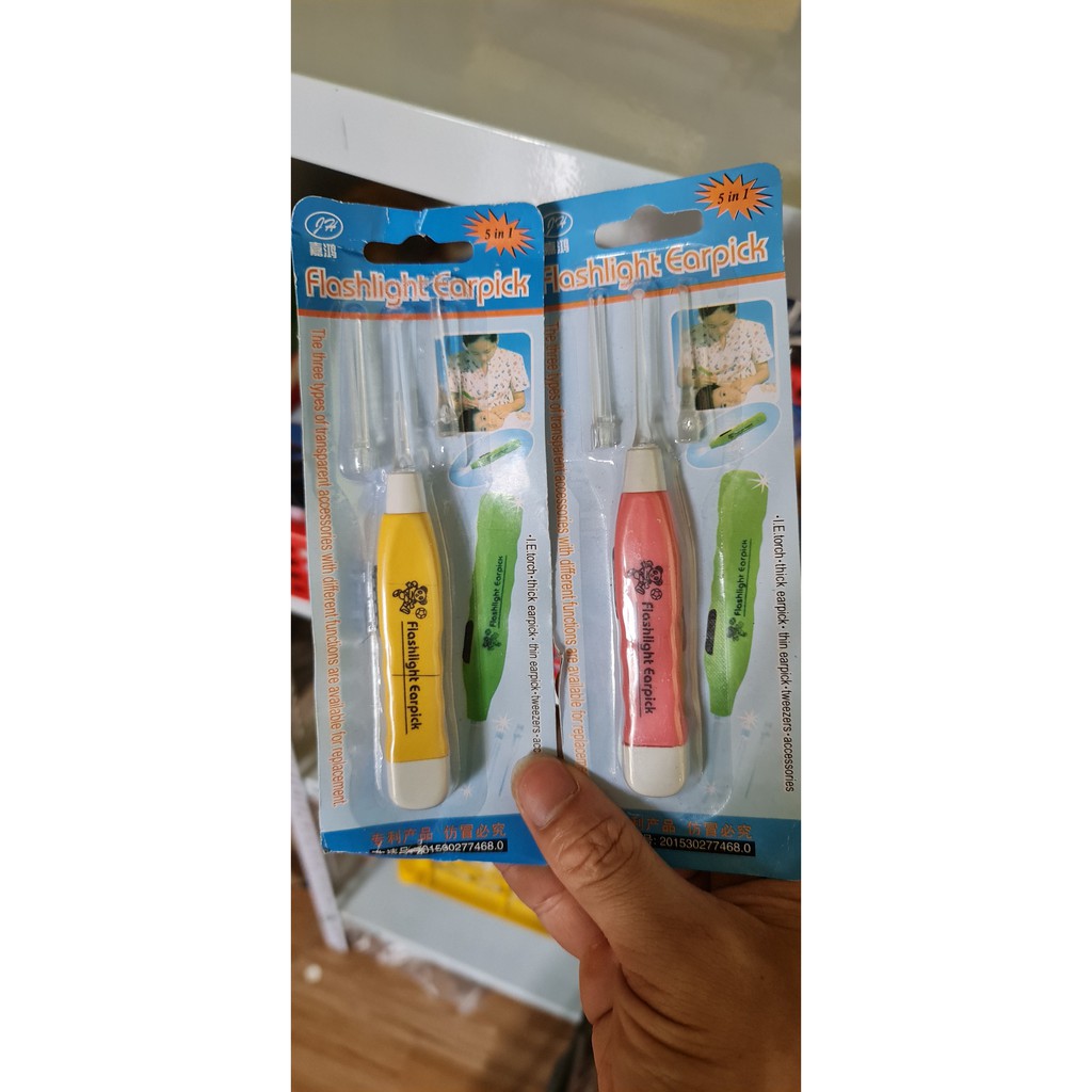 Ngoáy tai có đèn cho bé dùng đèn để soi tai mũi họng shop Gia dụng anh huy- Hộp nhựa