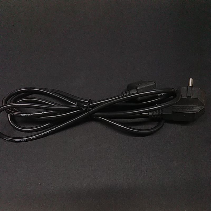 Dây nguồn máy tính