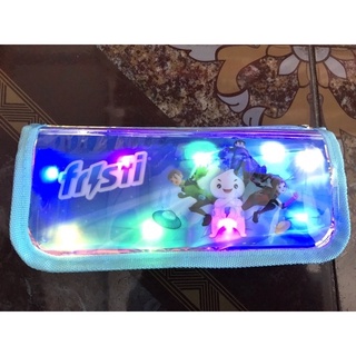 Hộp bút phát sáng Fristi ngộ nghĩnh cho bé.