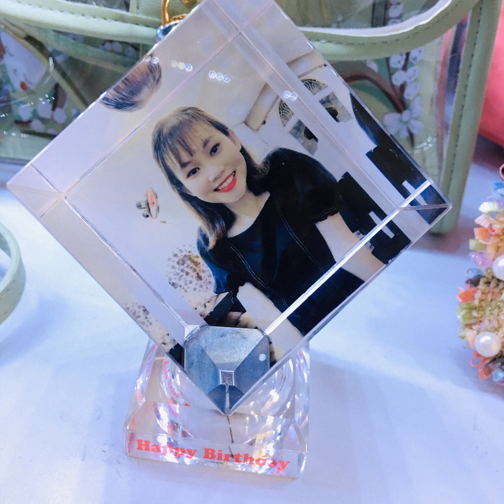 Pha lê lập phương in hình