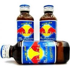 1 thùng 50 chai thuỷ tinh Bò Húc Thái Lan Redbull- Chai 150 ml