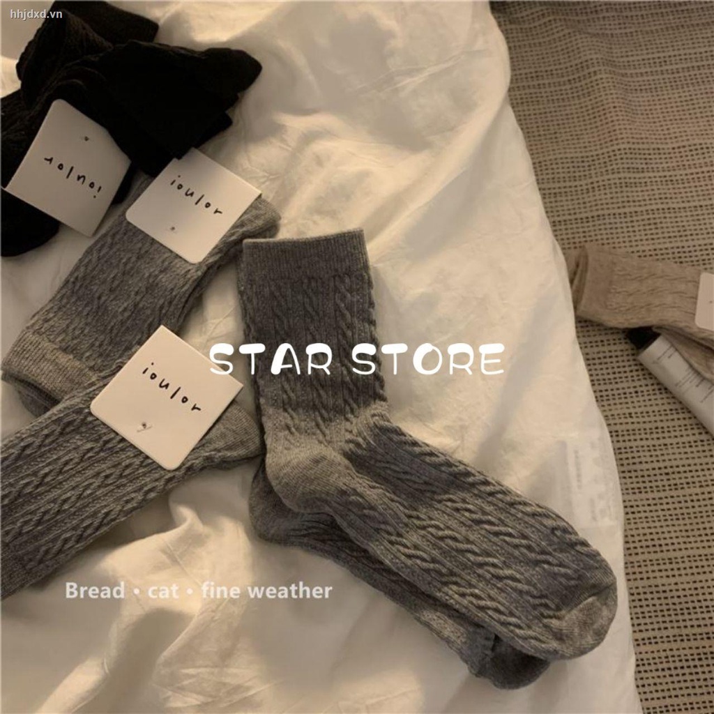 Bộ tất mỏng và thoáng khí chất liệu vải dày thời trang cho nữ