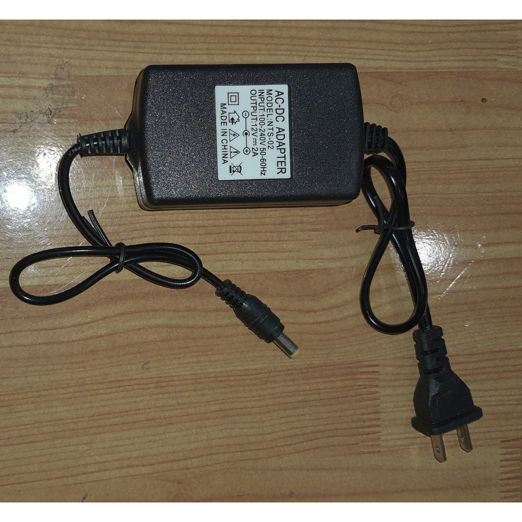 Adapter 12V/2A 5.5mm x 2.1mm | BigBuy360 - bigbuy360.vn