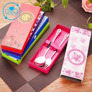 Bộ Muỗng Đũa Inox Hoa Văn Kèm Hộp Đựng Sang Trọng
