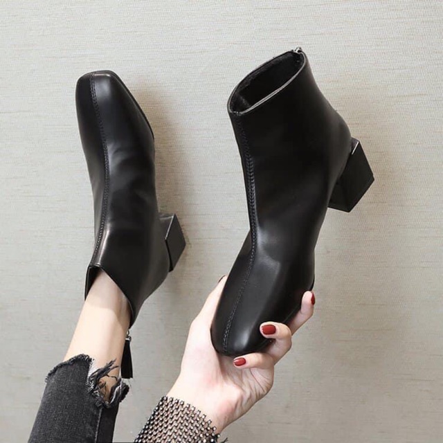 Boots nữ cổ thấp