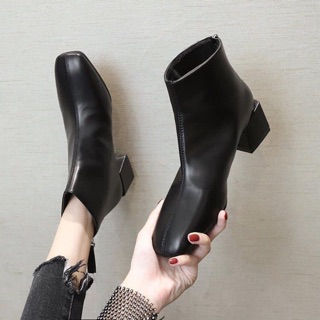 Boots nữ cổ thấp