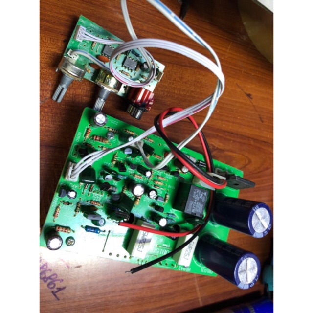 DEAL HOT - Mạch lọc sub amply 150W.