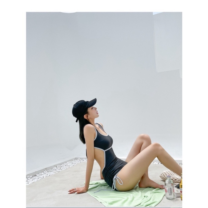 Bikini 1 mảnh LUHAZO hở lưng  đồ bơi nữ đi biển liền thân khoét eo kín đáo sexy Hàn Quốc nâng ngực 2623 DK11T203
