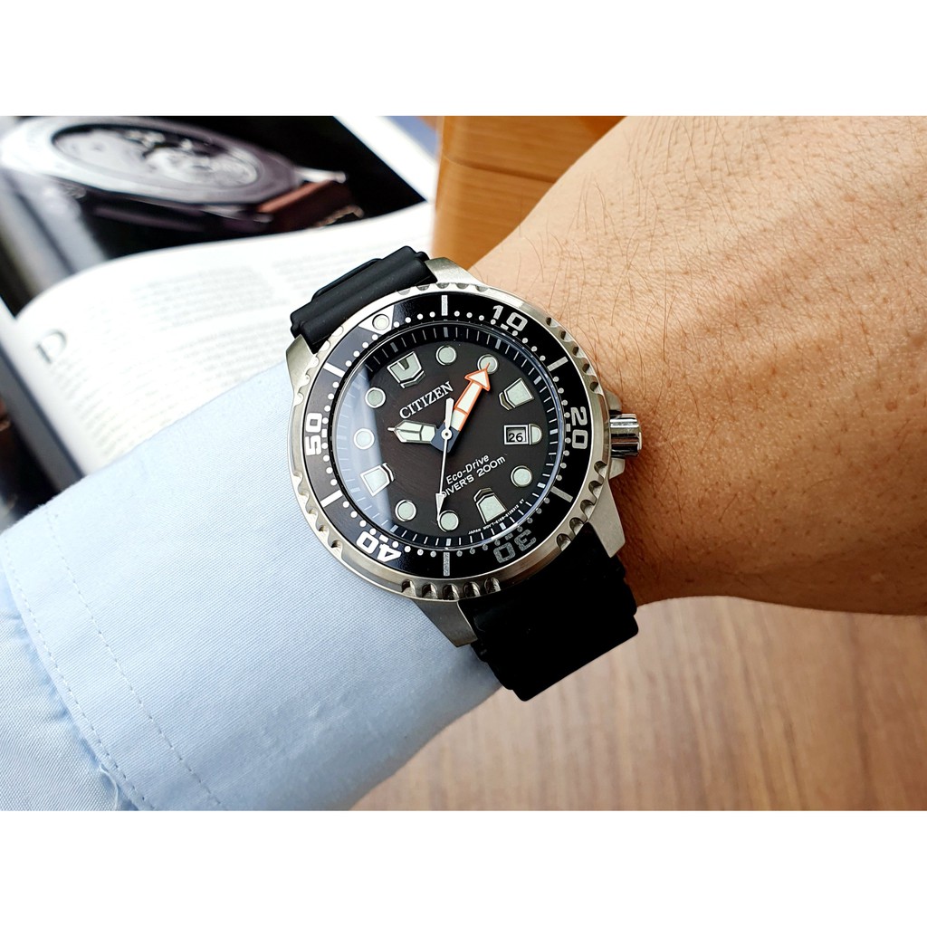 Đồng hồ nam Citizen Eco-Drive Promaster Diver BN0159-15X siêu thợ lặn