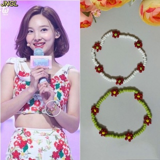 Vòng Đeo Tay Inspired Nayeon Twice Vòng Tay Chuỗi Hạt Hình Hoa Nhiều Mẫu