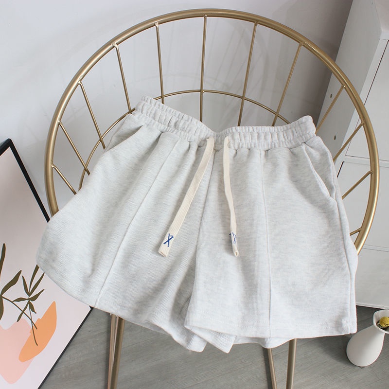 Quần Short Thể Thao Dáng Rộng Màu Trơn Dễ Phối Đồ Thời Trang Mùa Hè Phong Cách Hàn Quốc Cho Nữ