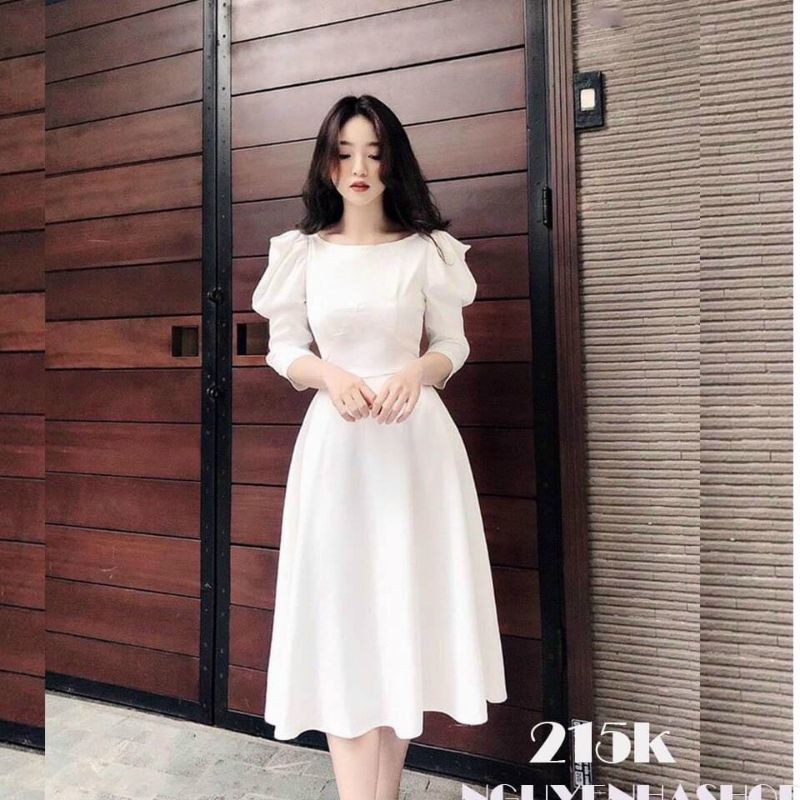 Đầm xòe tay phồng cổ thuyền thanh lịch