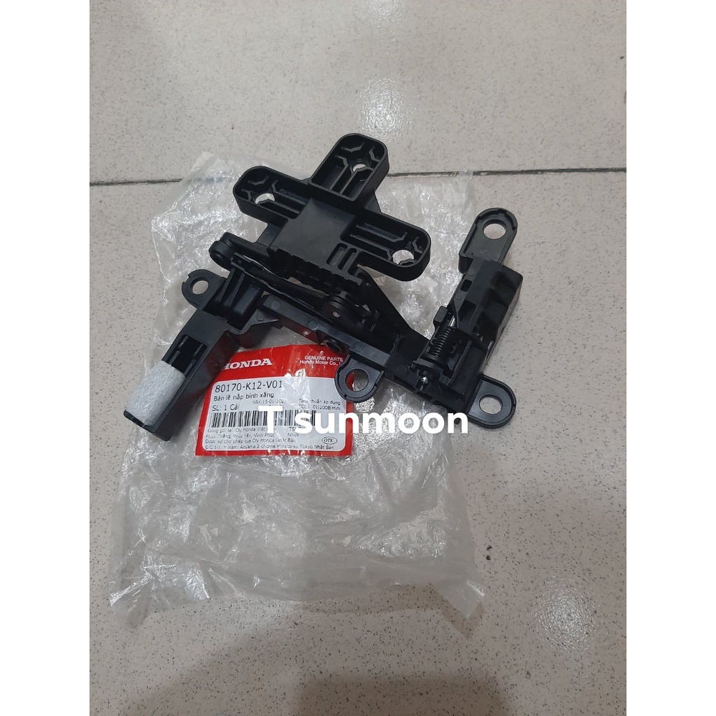 Bản lề nắp bình xăng lead 125 2018 đến 2022 honda