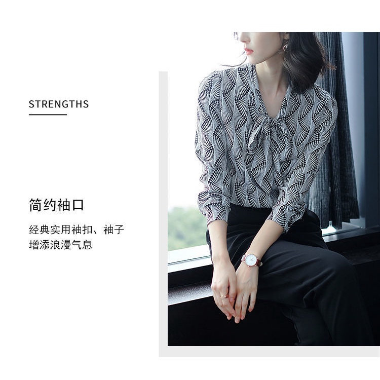 Áo sơ mi voan tay dài dáng rộng in họa tiết thời trang cho nữ trung niên