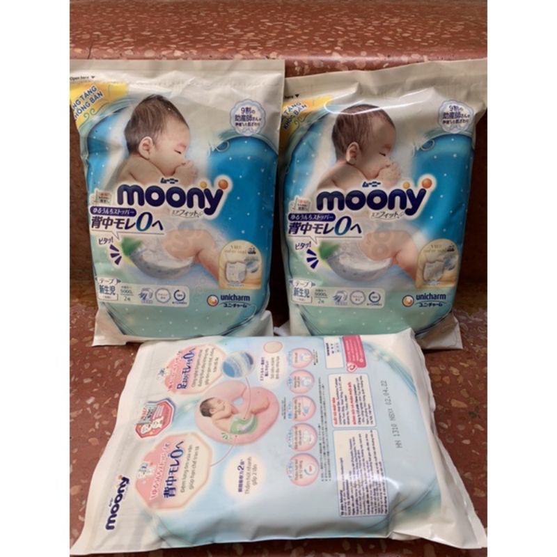 Tã dán sơ sinh Moony 3-5kg túi 2 miếng