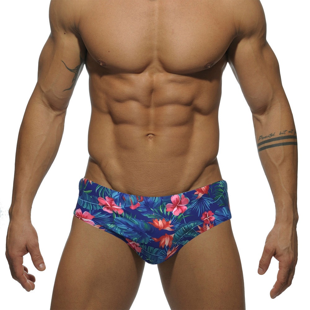 Quần bơi tam giác nhanh khô in họa tiết lá xanh kèm miếng lót nâng ngực cho nam
 | BigBuy360 - bigbuy360.vn