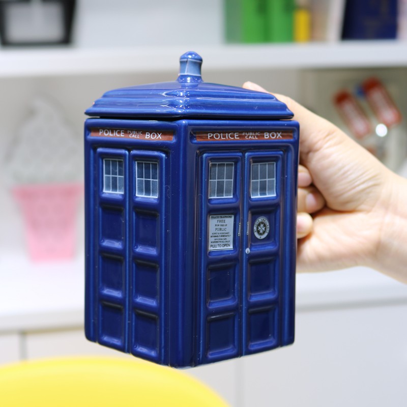 Mô Hình Nhân Vật Nữ Cảnh Sát Phim Doctor Who Mug Tardis 3d Chân Thật