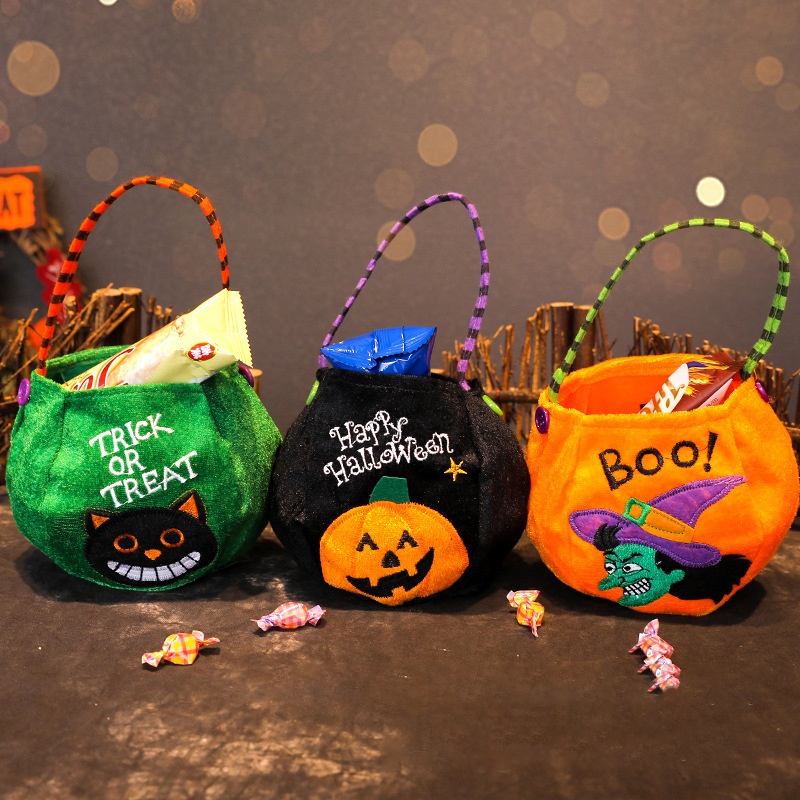 Giỏ đựng kẹo halloween hình quả bí ngô cho trẻ em