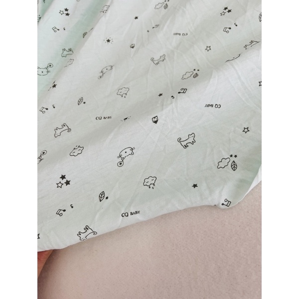 Vải thun cotton 2c hình baby nền xanh ngọc nhạt